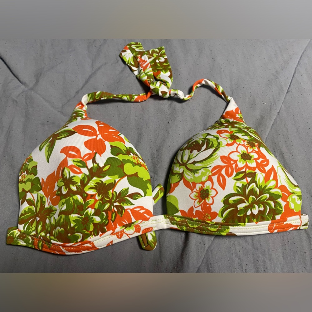 Sabz Swimwear Top only